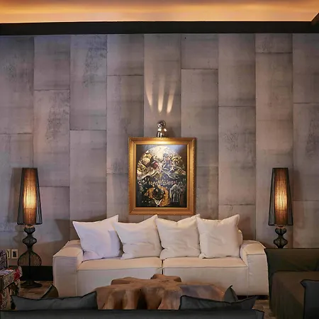 Royal Myconian - Leading Of The World 5* Elia (Mykonos)