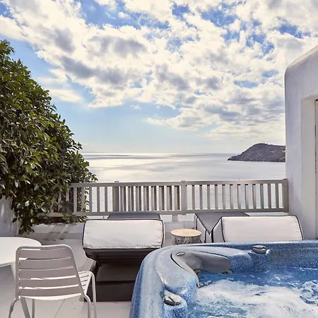 Royal Myconian - Leading Of The World Elia (Mykonos)